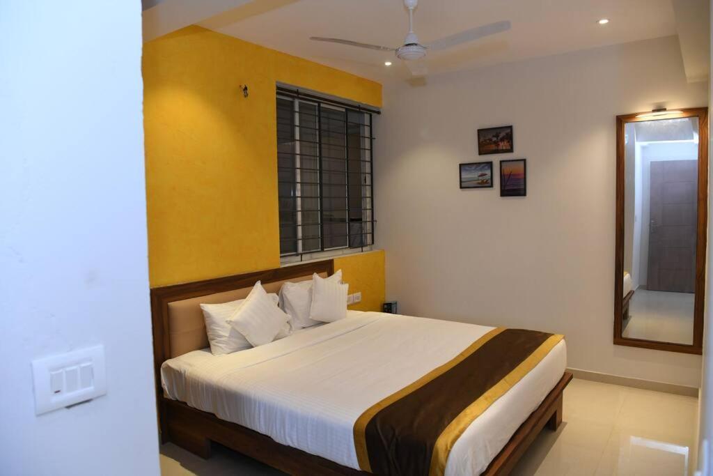 Beach Heaven Deluxe Rooms & Serviced Apartments Suratakal Esterno foto